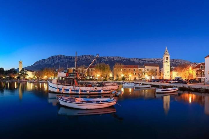 Schloss für 10 Personen in Dalmatien