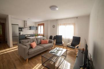 Location de vacances pour 6 personnes, avec vue et jardin à Valtierra