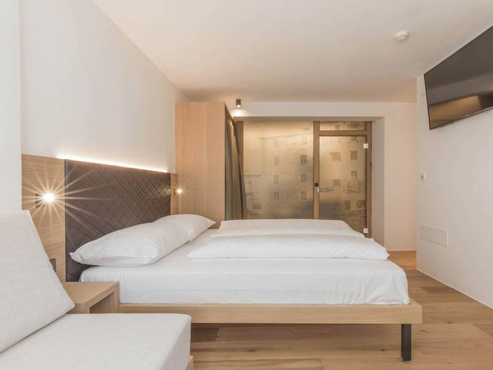 Hotel für 2 Personen, mit Whirlpool, mit Haustier im Vinschgau - 3