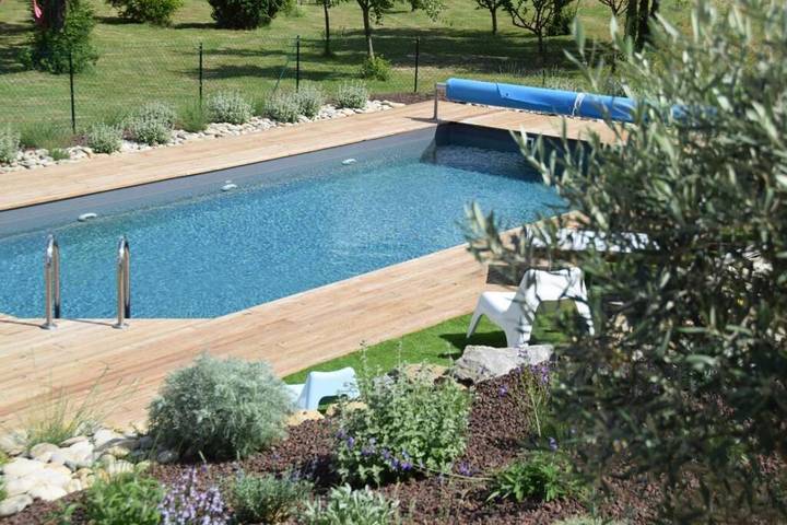 Gîte pour 8 personnes, avec piscine ainsi que jardin et vue, adapté aux familles à Limoux - 3