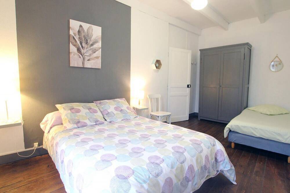 Appartement entier, Charmant appartement familial au centre de Saint-Vaast-la-Hougue avec wifi in Saint-Vaast-la-Hougue, Région de Cherbourg