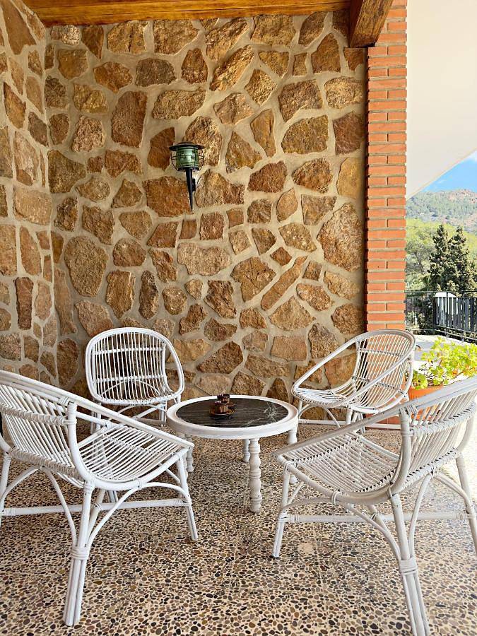 Casa rural para 6 personas, con piscina además de jardín y vistas en Campo de Turia - 4