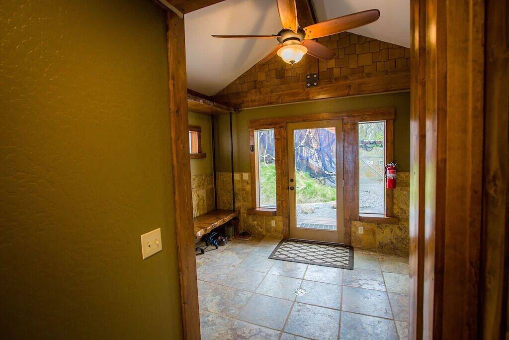 Wunderschönes Haus mit freiem Blick auf das Meer und die Berge und eigenem Whirlpool! in Homer, Kenai Peninsula