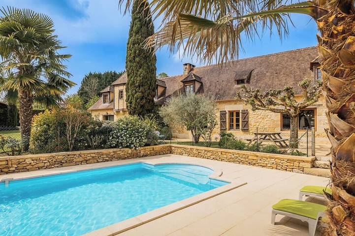 Holiday home for 10 people, with garden, with pets - 1
