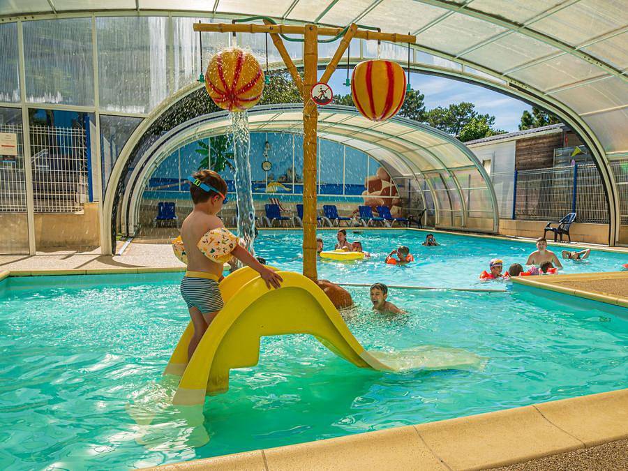 Camping Les Flots Bleus - Mobilhome 4 personnes - Cocoon 4 personnes 2 chambres 21m² in L'Aiguillon-la-Presqu'île, Vendée