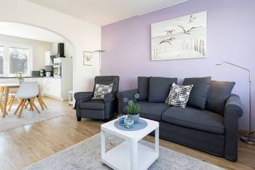 Ferienwohnung für 2 Personen, mit Balkon und Seeblick, mit Haustier in Laboe