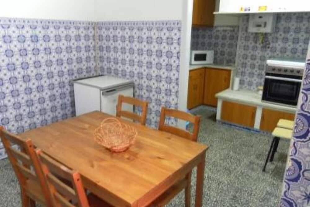 Appartement entier, Appartement à Peniche en plein centre ville in Peniche, Leiria District