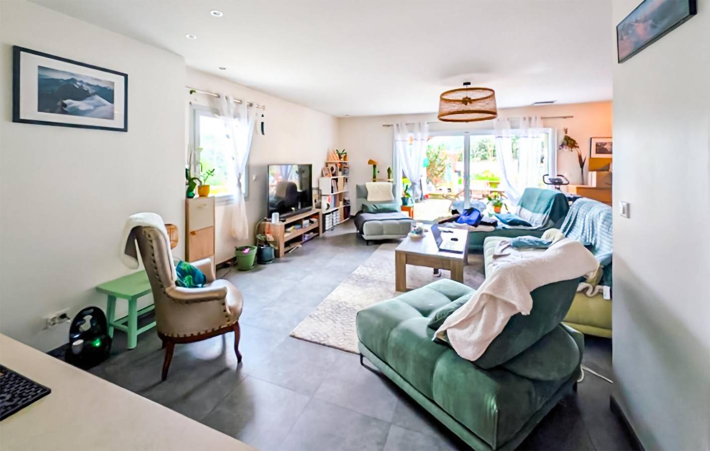 Encantador apartamento cerca del río L'Eyrieux, con wifi y aparcamiento in Saint-Fortunat-sur-Eyrieux, Privas