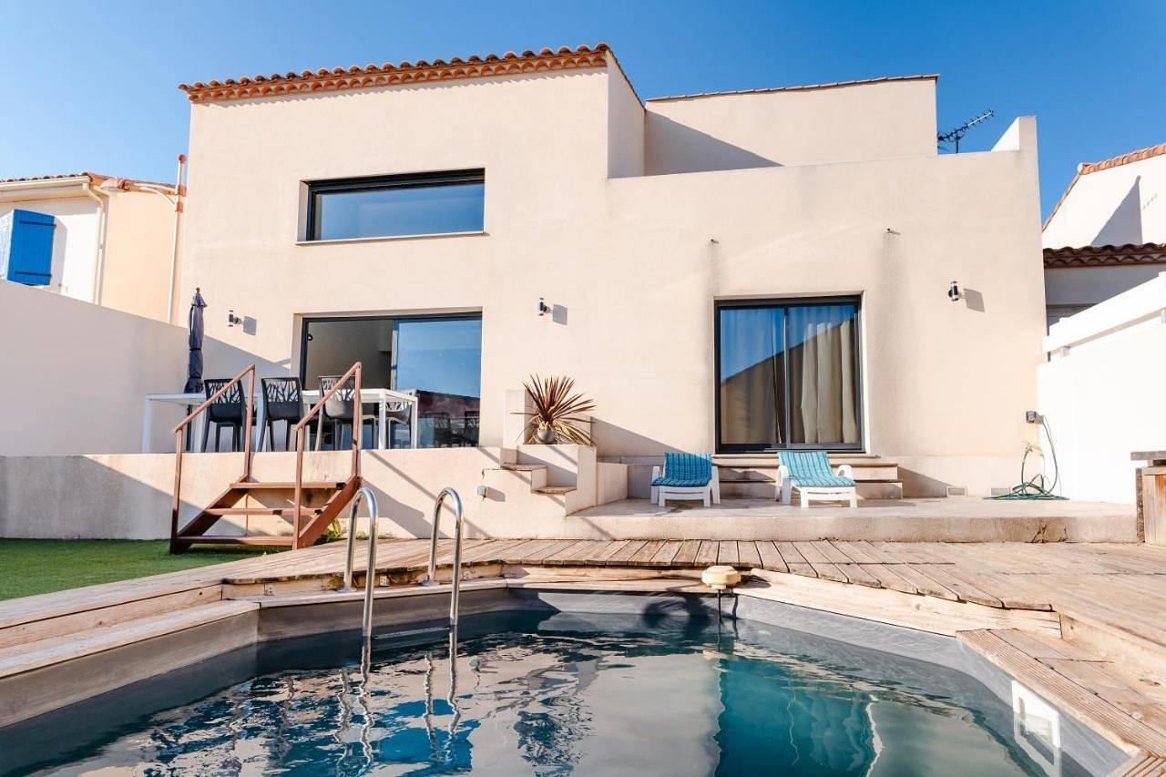 Three-Bedroom House in Gruissan (Ville), Gruissan