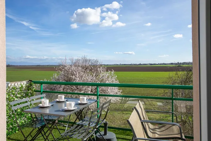Apartamento de vacaciones para 4 personas, con terraza y vistas - 1
