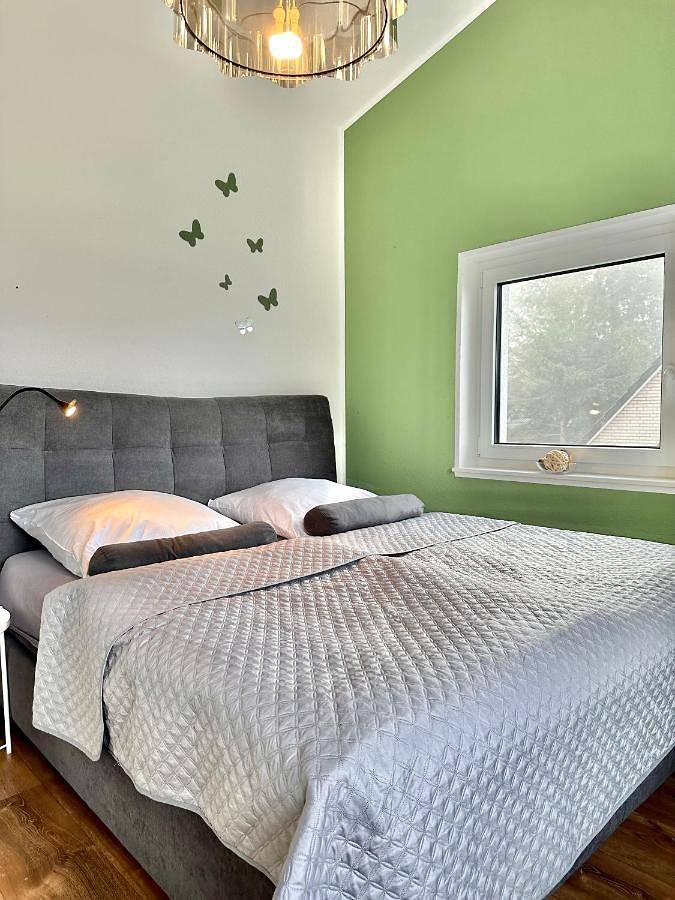 Four-Bedroom House in Oldenburg, Naturpark Wildeshauser Geest