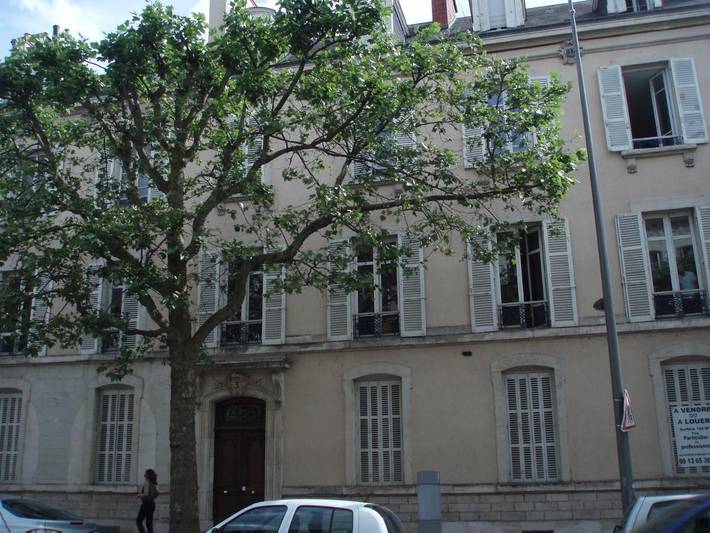 Gîte pour 2 personnes, avec vue dans Theatre Des Feuillants Dijon