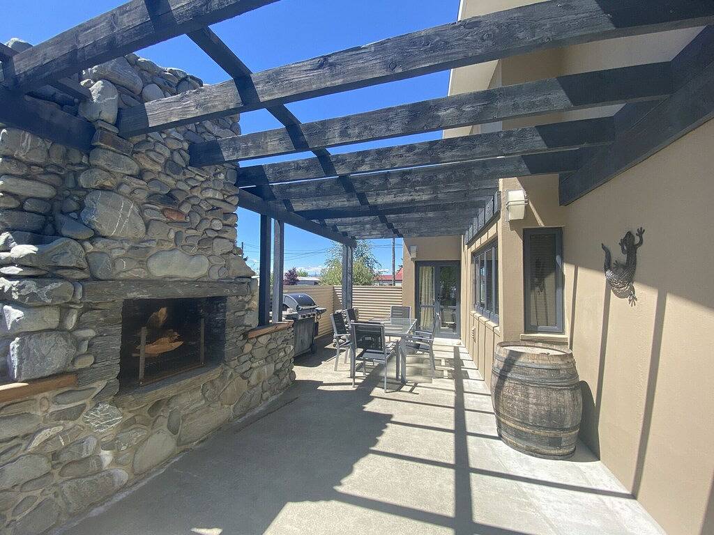 Time Out on Totara - Free Wifi in Twizel, Mackenzie District