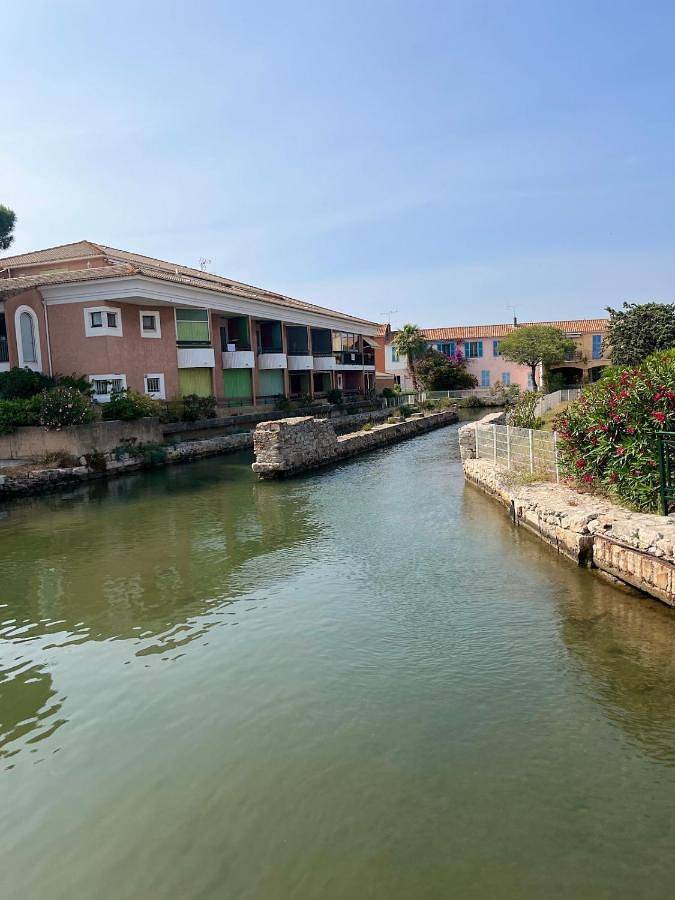 Location de vacances pour 4 personnes, avec terrasse et jardin, animaux acceptés dans Plage des Salins (Hyeres) - 3