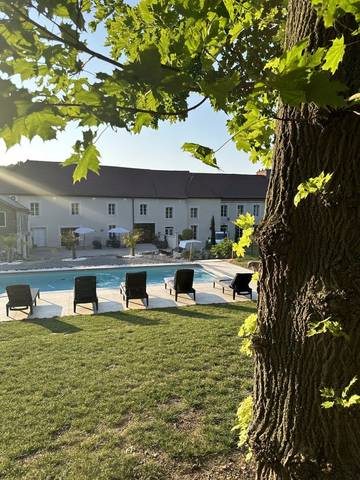 Chambre d’hôte pour 2 personnes, avec jardin et piscine à Saint-Martin-d'Ablois
