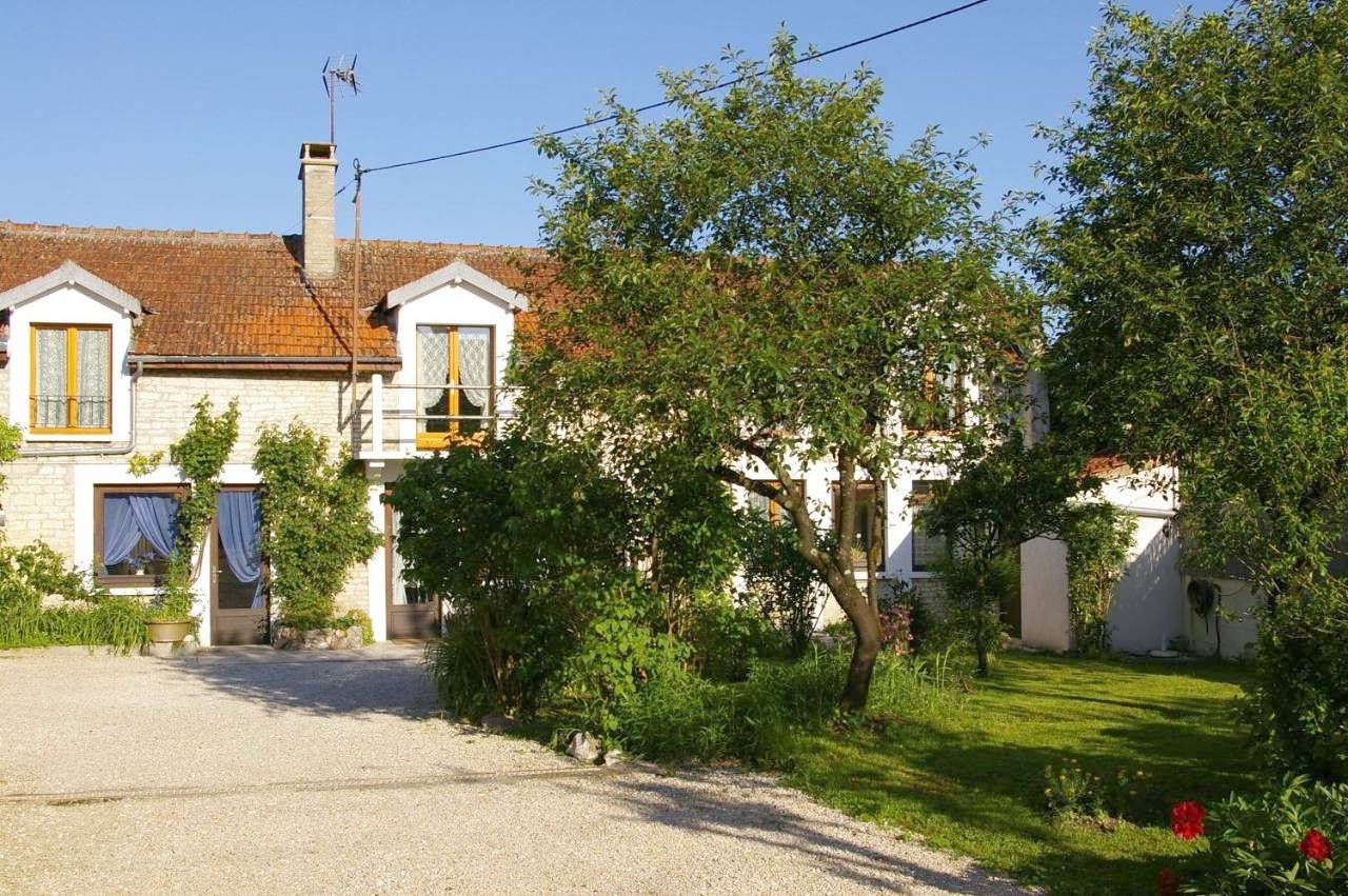 Double Room in Longchamp-sur-Aujon, Aube