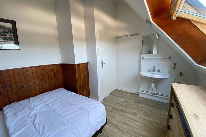 Entire apartment, Mouettes 3 - Apartment with sea view between Carnac and Trinité-sur-Mer in La Trinité-sur-Mer, Côte des Mégalithes