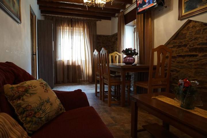 Casa rural para 11 personas, con jardín y vistas, Se admiten mascotas en Oscos-Eo - 4