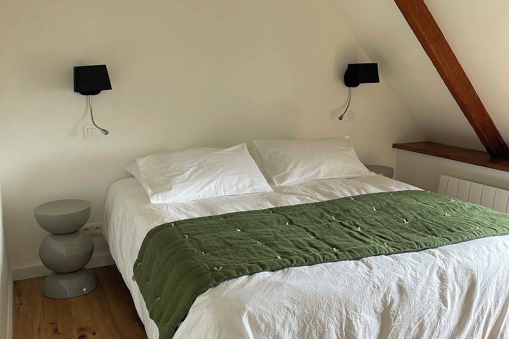 Completely renovated house facing the sea! in Île-Grande, Pleumeur-Bodou