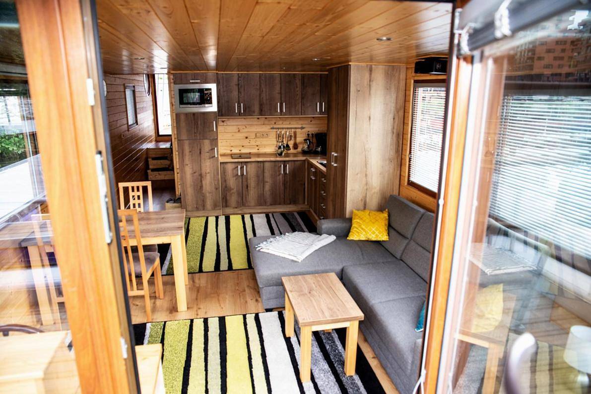 Mobile Home in Prag, Mittelböhmen