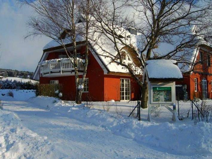 Ferienwohnung für 4 Personen, mit Garten und Terrasse, kinderfreundlich in Groß Zicker