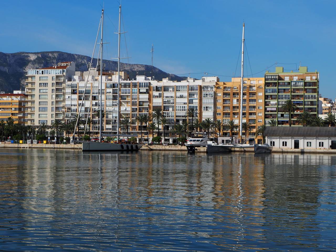 Entire apartment, Puerto Denia Cervantes in Denia Old Town, Dénia
