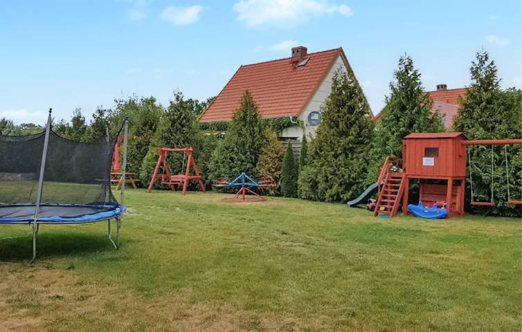 Ferienhaus für 4 Personen mit Terrasse in Łagówek, Kreis Schwiebus