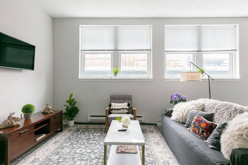 Vacation Apartment for 9 Guests in Chicago, Lake Michigan