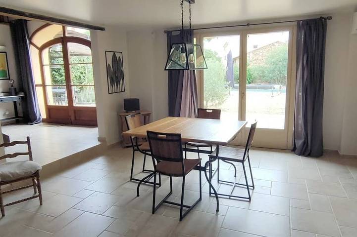 Location de vacances pour 8 personnes, avec jardin et terrasse, animaux acceptés à Péret - 4