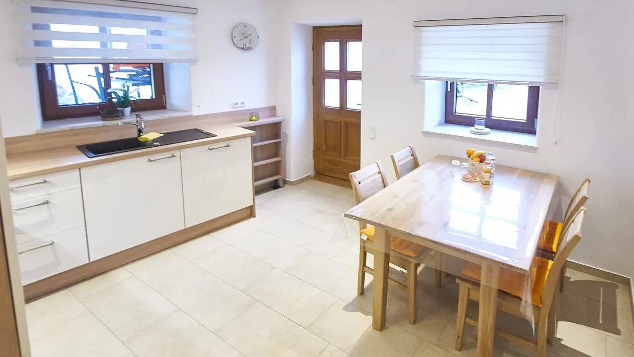 Ganze Ferienwohnung, Ferienwohnung für 3 Personen (37 m²) in Altötting in Altötting, Landkreis Altötting