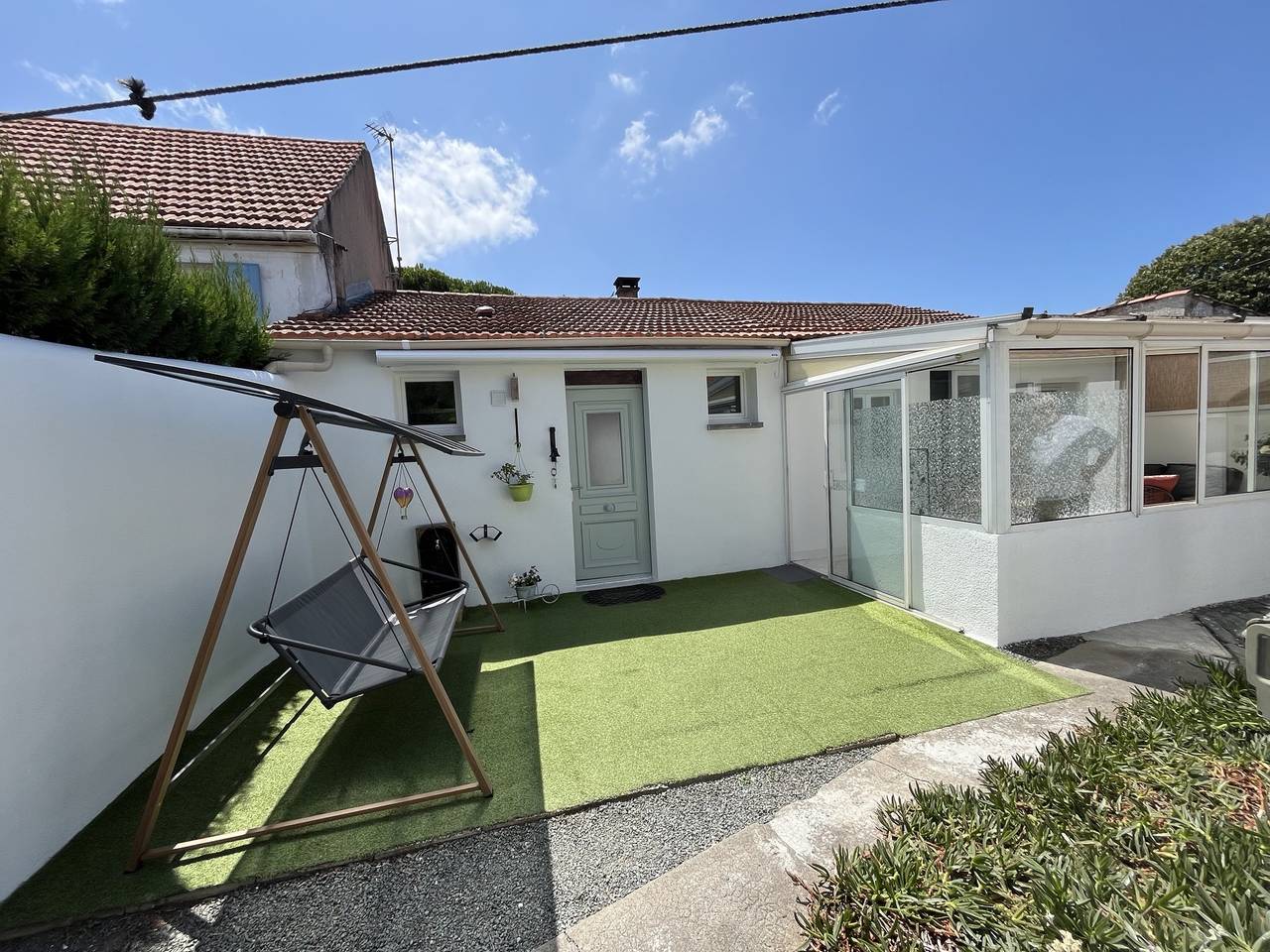 Casa de Vacaciones 'Au Coeur Du Fief Naton' con Terraza Privada y Jardín Privativo in Le Château-d'Oléron, Côte de Beauté