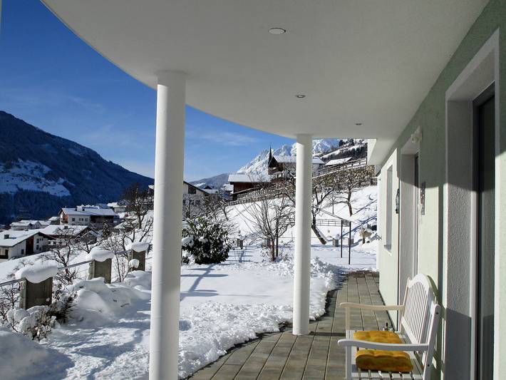Ferienwohnung für 2 Personen, mit Ausblick und Terrasse sowie Garten in Tiroler Oberland - 2