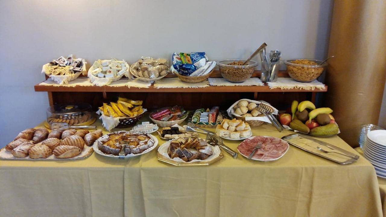 Hotel Cavour in Asti, Asti (Commune)