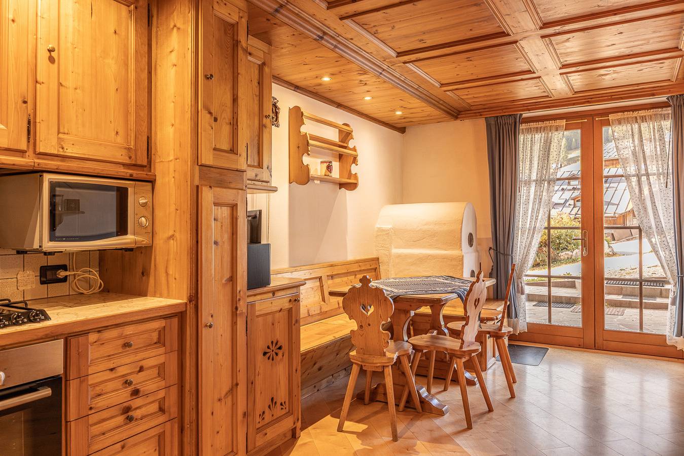 Appartamento intero, Casa Lacedel 2 ai piedi delle piste da sci in Cortina d'Ampezzo e dintorni, Dolomiti Superski