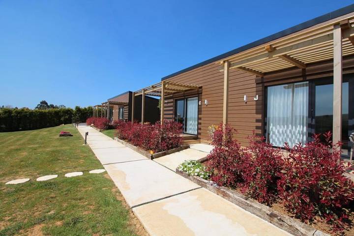 Apartamento para 5 personas, con Balcón y Terraza además de Jardín y Piscina en Suances