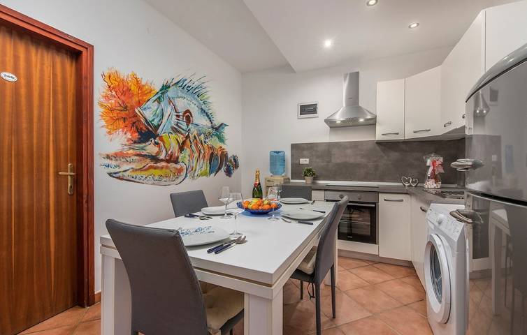 Ferienwohnung für 4 Personen, mit Balkon/Terrasse in Umag