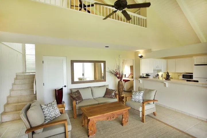Vacation house for 4 people, with terrace and pool as well as yard and hot tub - 1