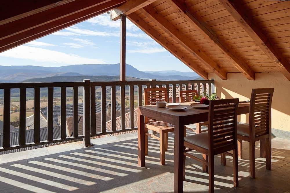 El Mirador de Jaca in Araguás del Solano, Jaca