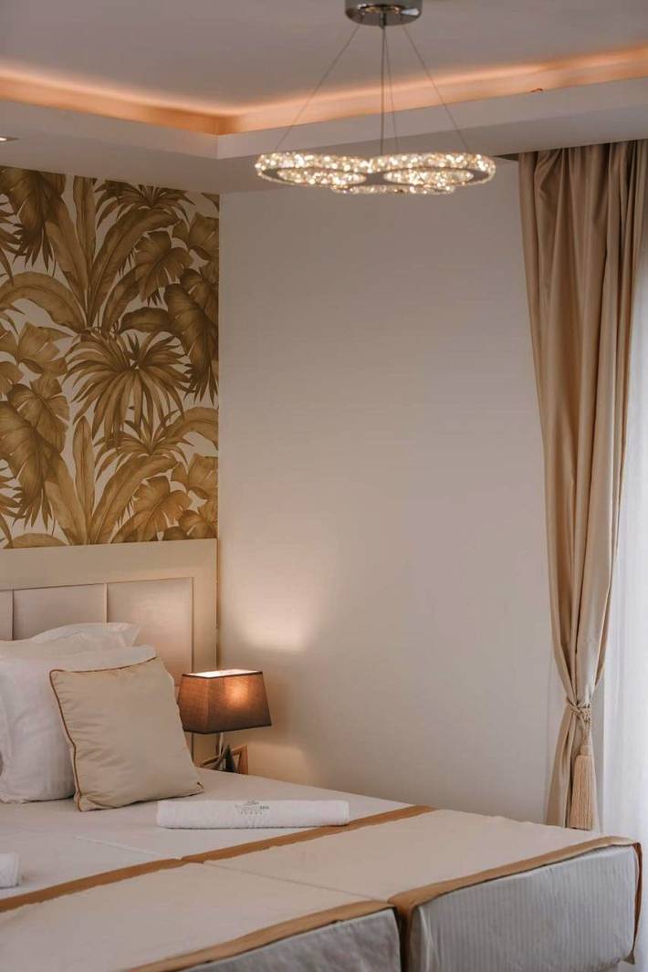 Apartament wakacyjny dla 4 osób, z ogród i jacuzzi oraz basen w Tivat