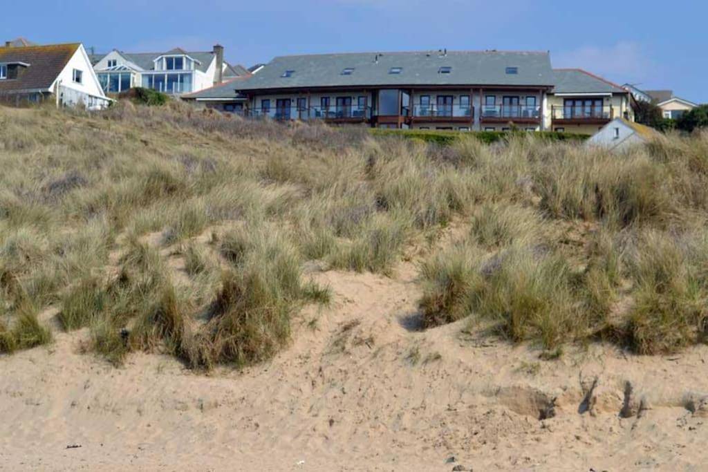 Entire apartment, White Lodge - Coast Hideaways in Mawgan Porth, Cornwall