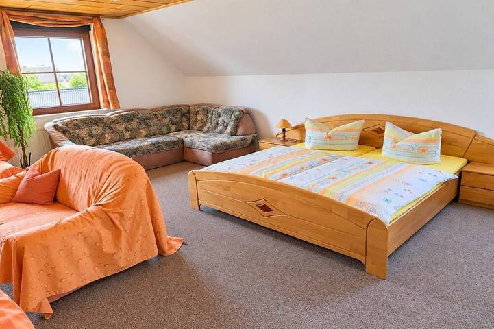 Ganze Wohnung, Grand appartement au cœur de la Saxe in Nebelschütz, Oberlausitz-Niederschlesien