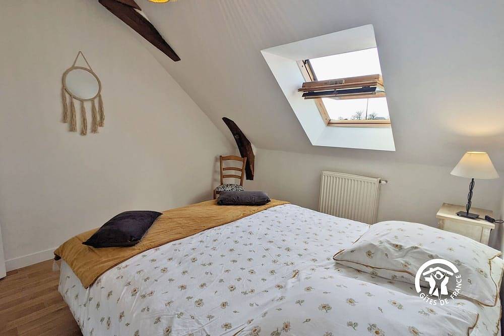 Casa rural tranquila 8 personas con juegos y rutas cercanas in Livet, Mayenne (desambiguación)