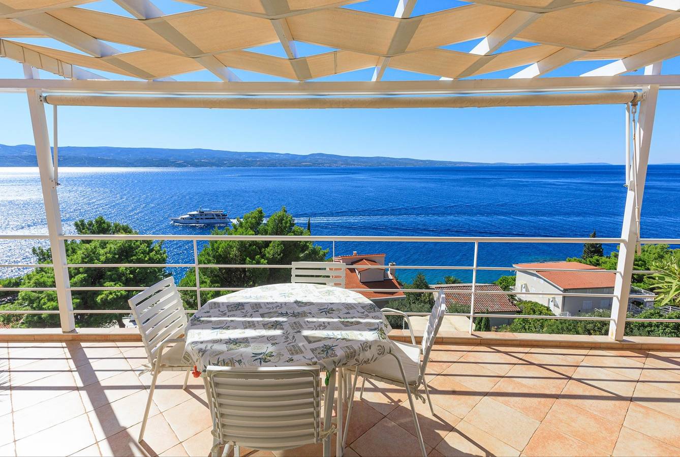 Hel lejlighed, Ferielejlighed for 5 personer med balkon in Omis, Split-Dalmatien
