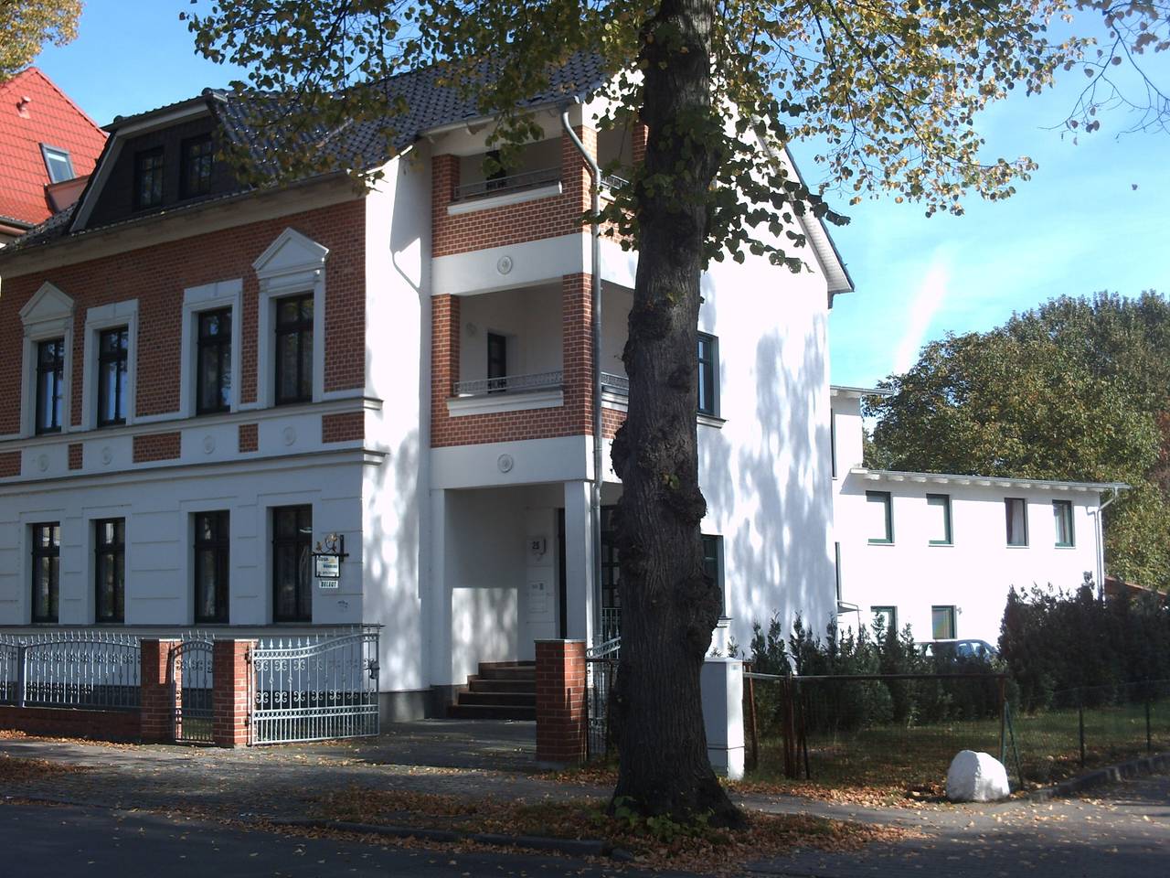 Gästehaus 'Ferienwohnung Nahe Müritzufer' mit Balkon und Wlan in Waren (Müritz), Müritz
