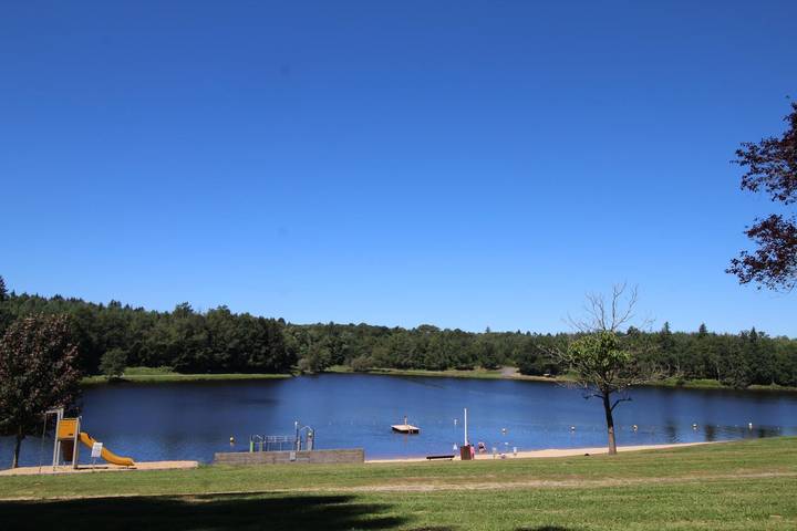 Gîte pour 12 personnes, avec terrasse, animaux acceptés dans Haute-Vienne - 2