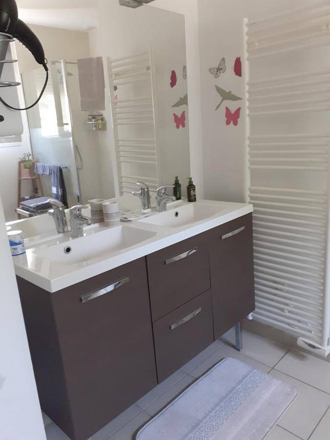 Location de vacances pour 2 personnes, avec jardin à Étaules - 4