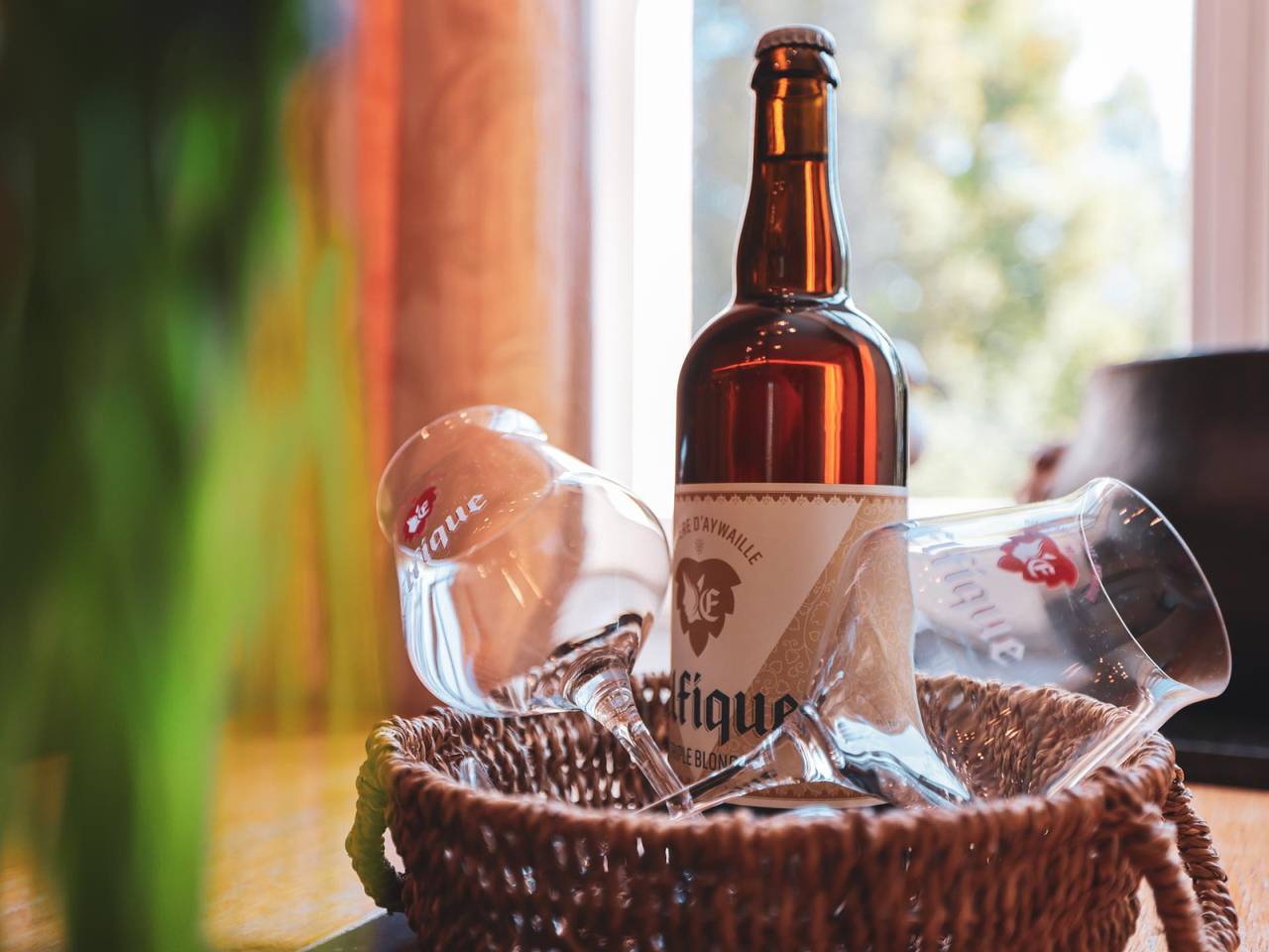 Geheel appartement, Authentiek 4 persoons kasteelappartement gelegen op een camping in de Ardennen in Aywaille, Luik en omgeving