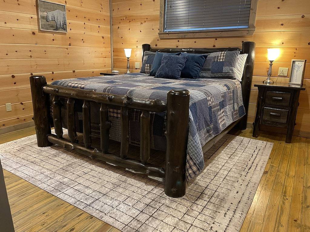 Stonewood Luxury 2 Master Br Cabin - Family Fun Great Memories Perfect Location! in Broken Bow, Broken Bow Lake