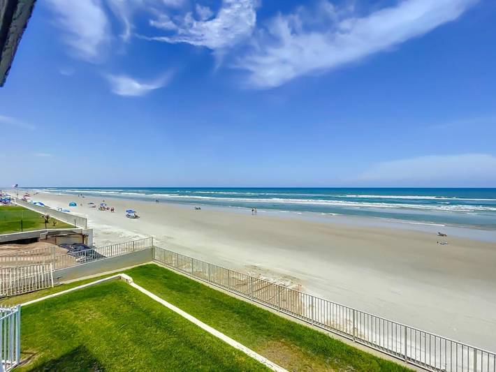 Ferienwohnung für 6 Personen, mit Pool und Balkon - 1