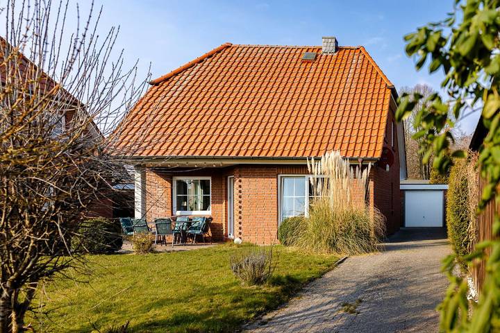 Ferienhaus für 6 Personen, mit Terrasse und Garten